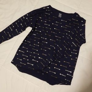 Old navy arrow relaxed tee